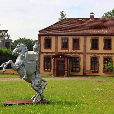 Oliver Im Bernstein Feriehus